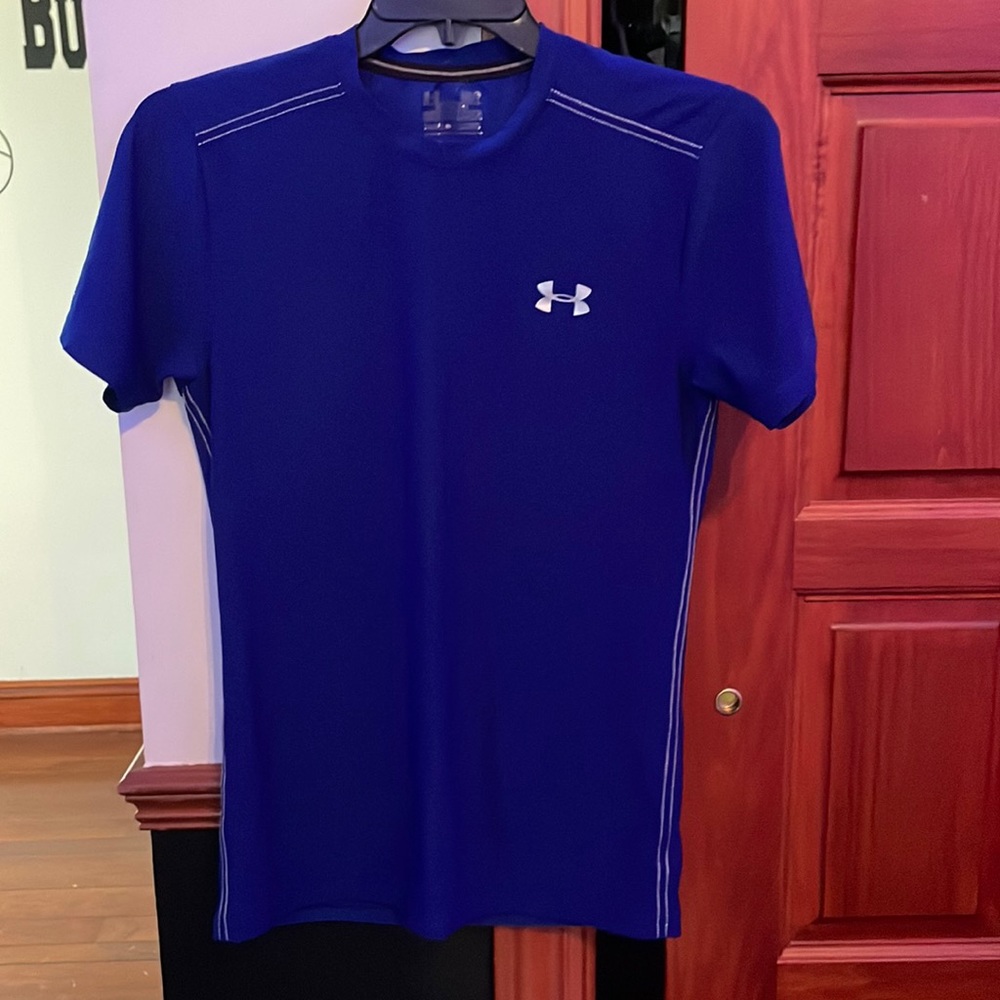 Dark blue under armor fitted mens shirt